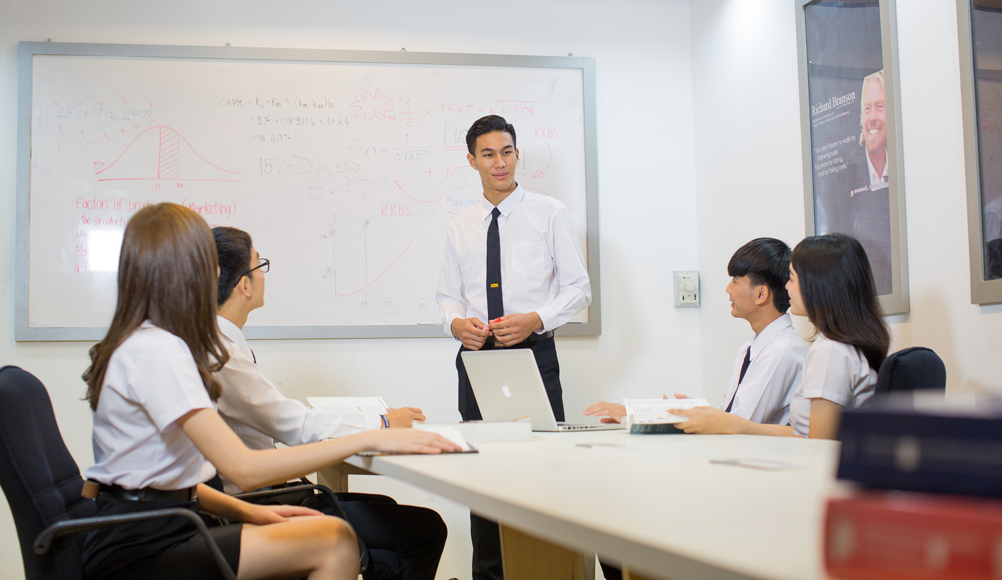 08-การเรียนการสอนในปัจจุบัน